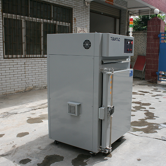 中央控制老化箱